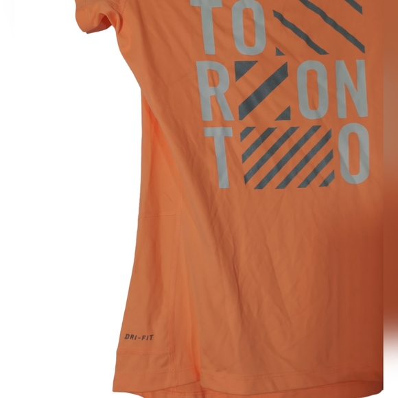 Nike Miller Running Women's 15K Toronto  Athletic T-Shirt Peach Size Small - Picture 4 of 11